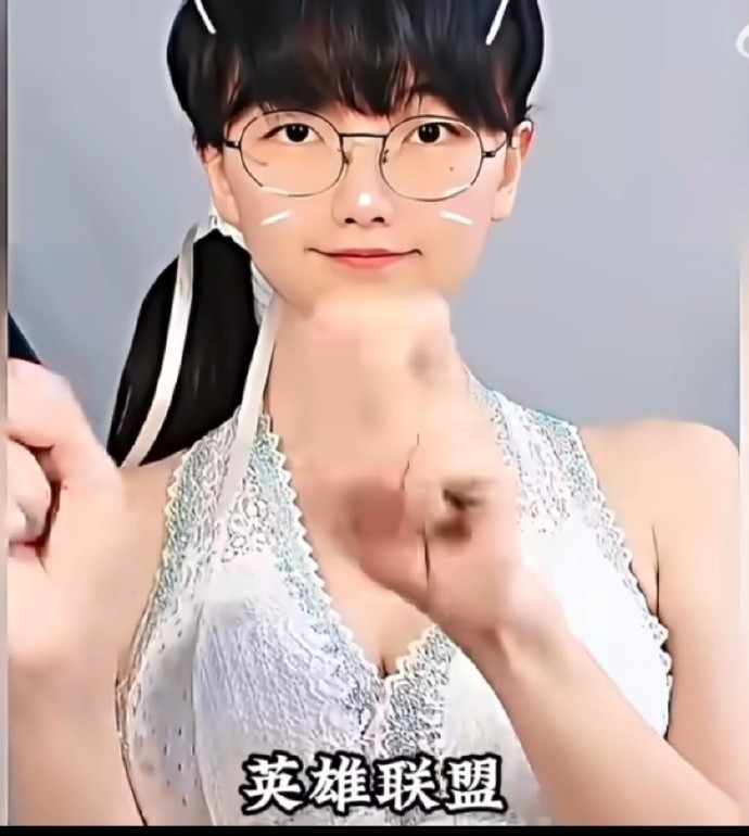 src, 他就是, 给博主寄队 src, 他就是, 给博主寄队